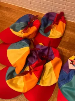 6 kpl ropelilippiksiä