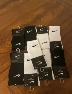 1 Pair Nike socks