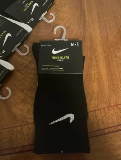 1 Pair Nike socks