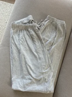 Actuelle pyjamahousut