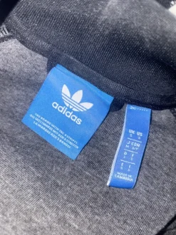 Adidas huppari
