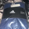 Adidas kylpytakki