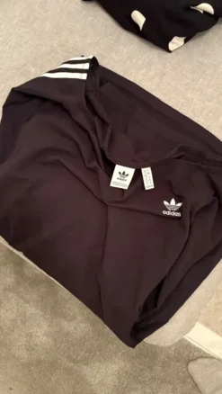 Adidas off the shoulder mekko