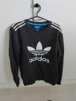 Adidas paita