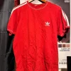 Adidas t paita