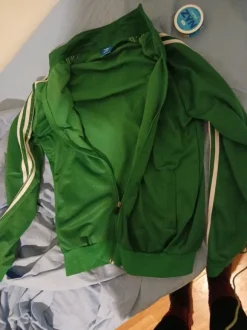 Adidas verkkapaita, aito