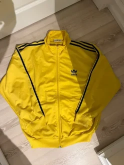 Adidas verkkatakki