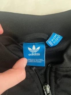 Adidas verkkatakki