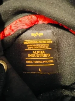 Alpha Industries huppari