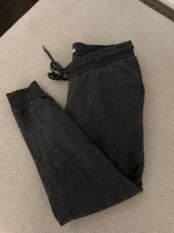 Anna Field Mama collarit