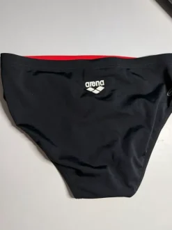 Arena mens swim brief size S / 32