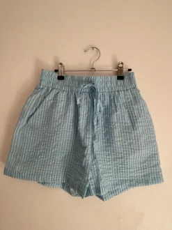 ASOS shortsit