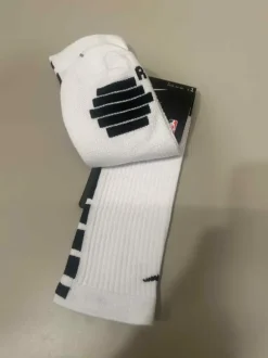 Baltos NBA kojinės