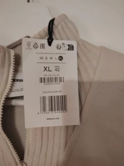 Bershka Kollegetakki