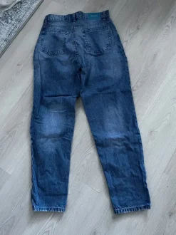 Bershka mom jeans
