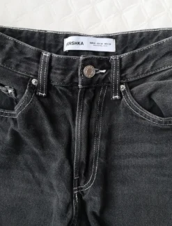 Bershka suorat farkut W28