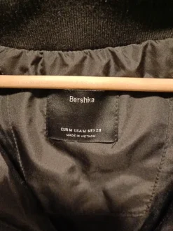 Bershka toppatakki