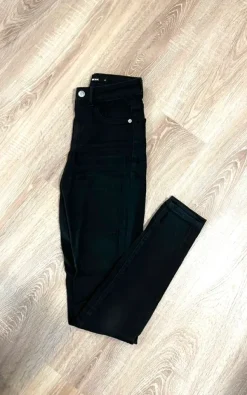 Bik bok skinny farkut XS