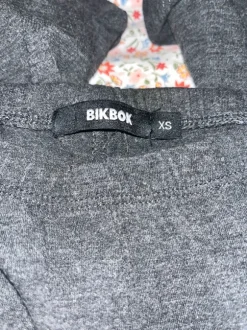 bikbok housut