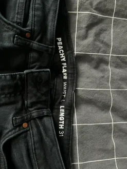 Bikbok leveä lahkeiset mustat farkut l koko