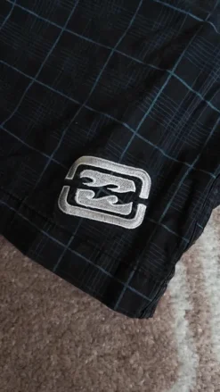 billabong shortsit