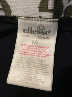 Bokserki ellesse z krótkimi nogawkami M