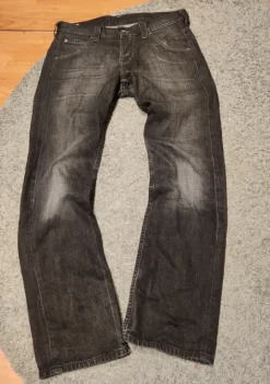 Bootcut jeans