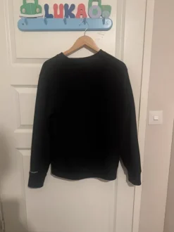 CalvinKlein pitkähihainen pusero