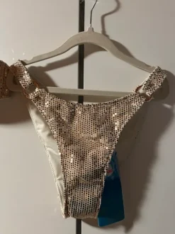 Cencored bikini yläosa 75A ja alaosa xs