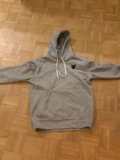 Comme des garcons huppari