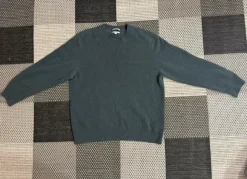 COS -knit sweater