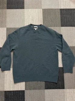 COS -knit sweater
