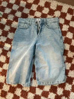 Cropp jorts 32