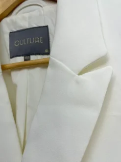 Culture valkoinen jakku, koko 40