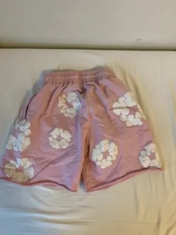 Demin tears shortsit 🩷