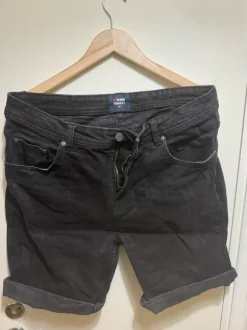 Denim project farkkushortsit