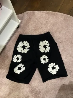 Denim Tears "Cotton Wreath" Shortsit (L)