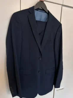 Dressmann miesten puku