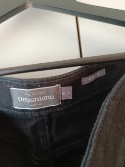 Dressmann mustat farkut 40/30