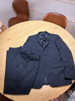 Dressmann puvun takki ja housut