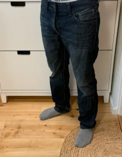 EDC by Esprit farkut