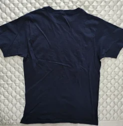 Egotrippi bändipaita