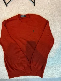 Erilaisia merkkipaitoja