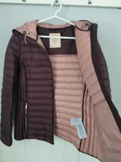 Espritin kevyttoppatakki