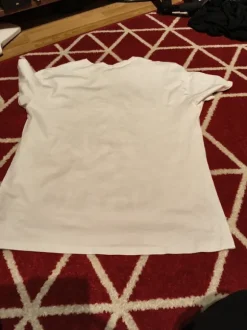 Fb sister Looney tunes t-paita