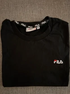 Fila t-paita