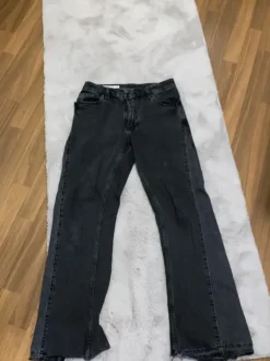 Flared jeans