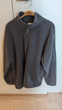 Fleecepaita vetoketjulla