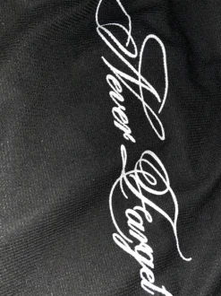 Forget Raven Sweater size S