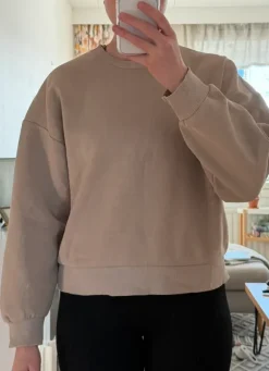 Gina Tricot Beige College